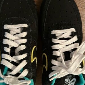 Completely new, still has stickers.